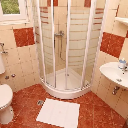 Sandra - With Pool Holiday home Makarska